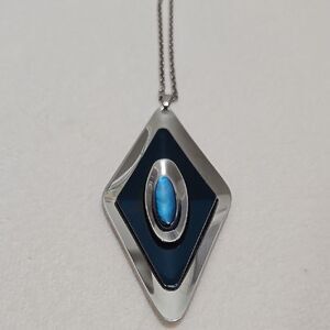 Oneida Silver and Blue Pendant Necklace